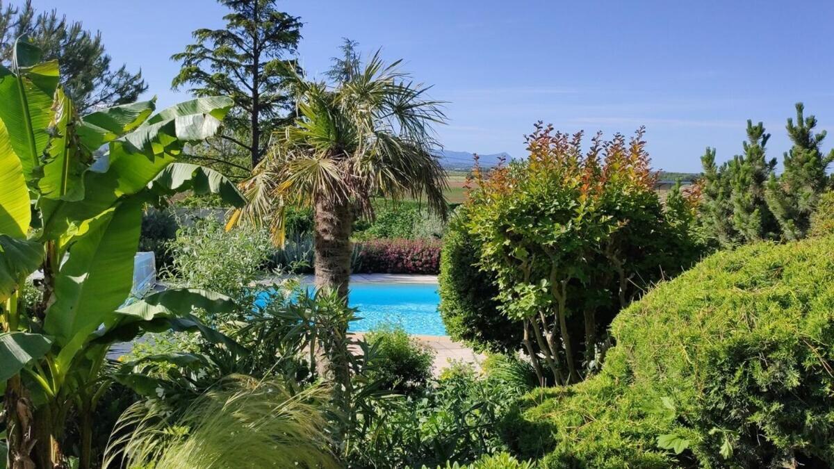 La Villa Moursoise 4 Etoiles Εξωτερικό φωτογραφία