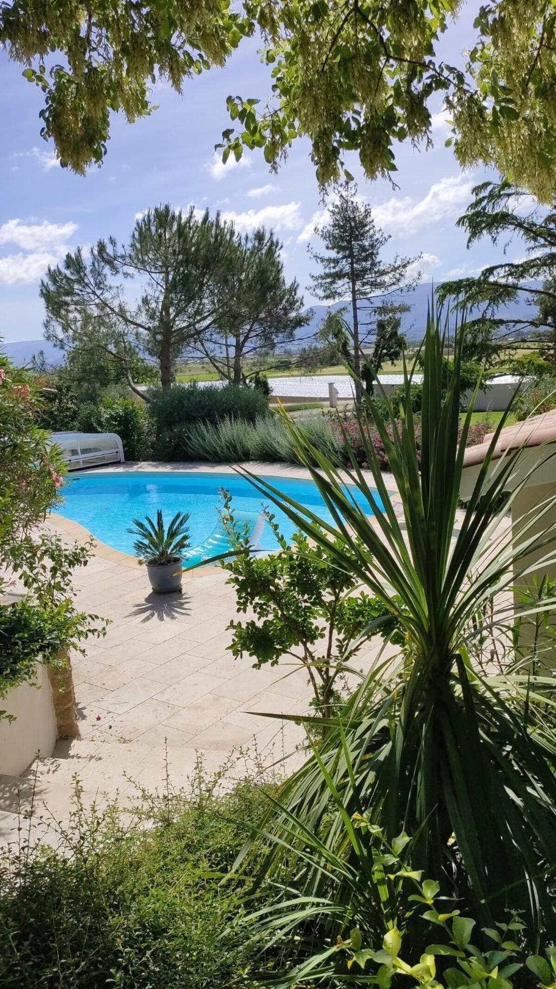 La Villa Moursoise 4 Etoiles Εξωτερικό φωτογραφία