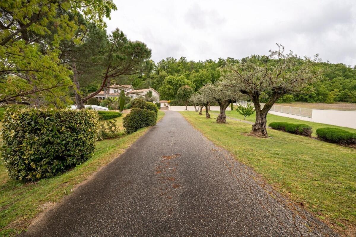 La Villa Moursoise 4 Etoiles Εξωτερικό φωτογραφία