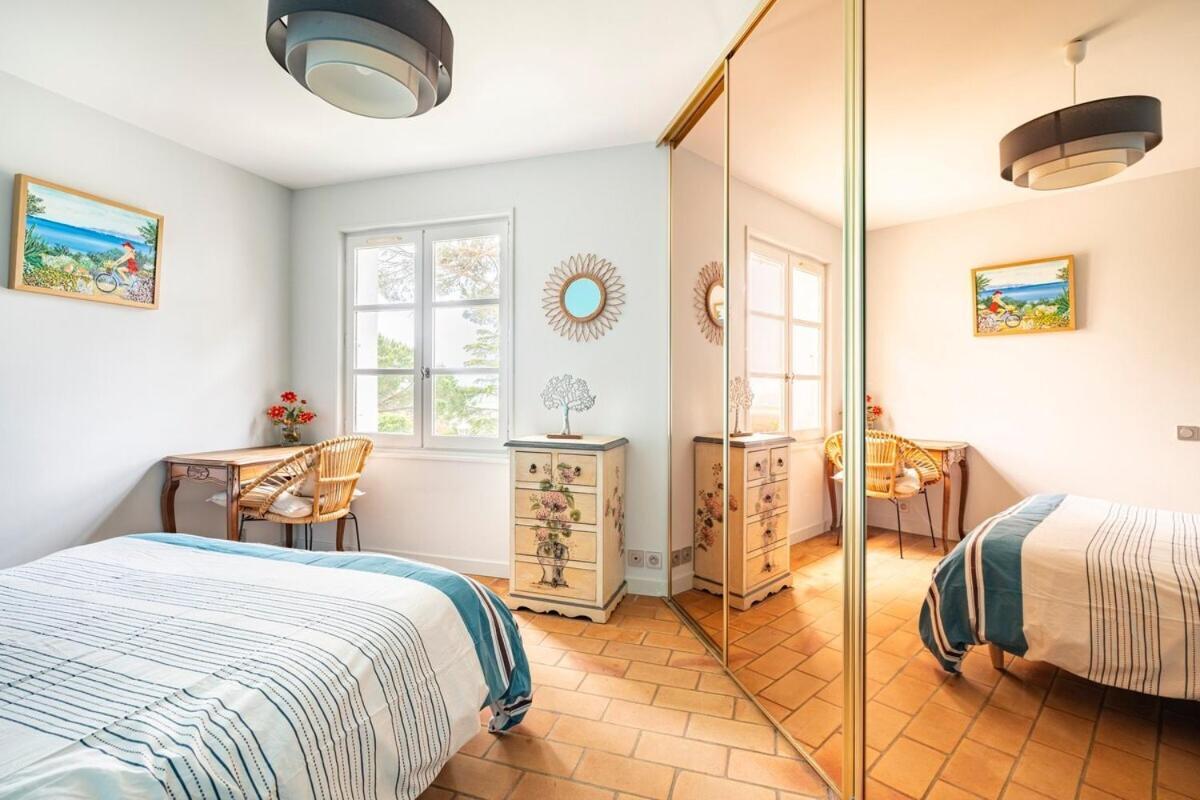 La Villa Moursoise 4 Etoiles Εξωτερικό φωτογραφία