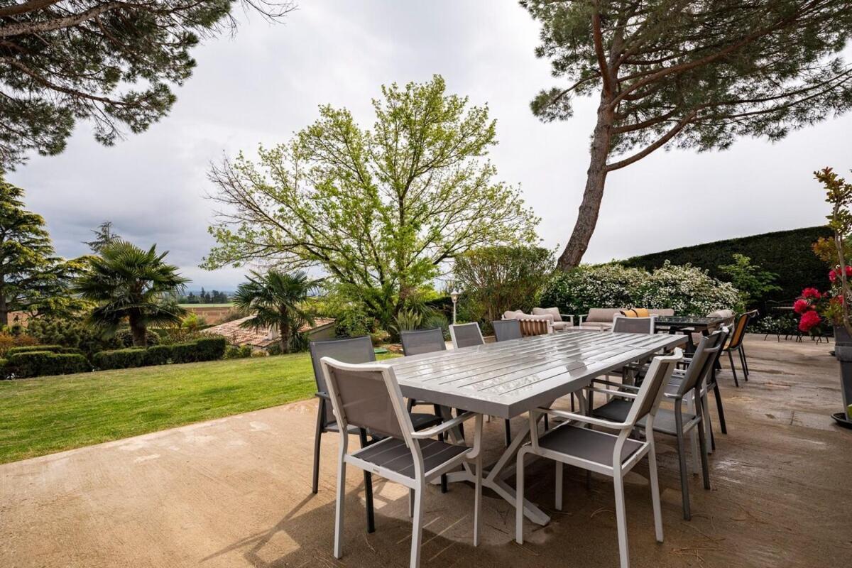 La Villa Moursoise 4 Etoiles Εξωτερικό φωτογραφία