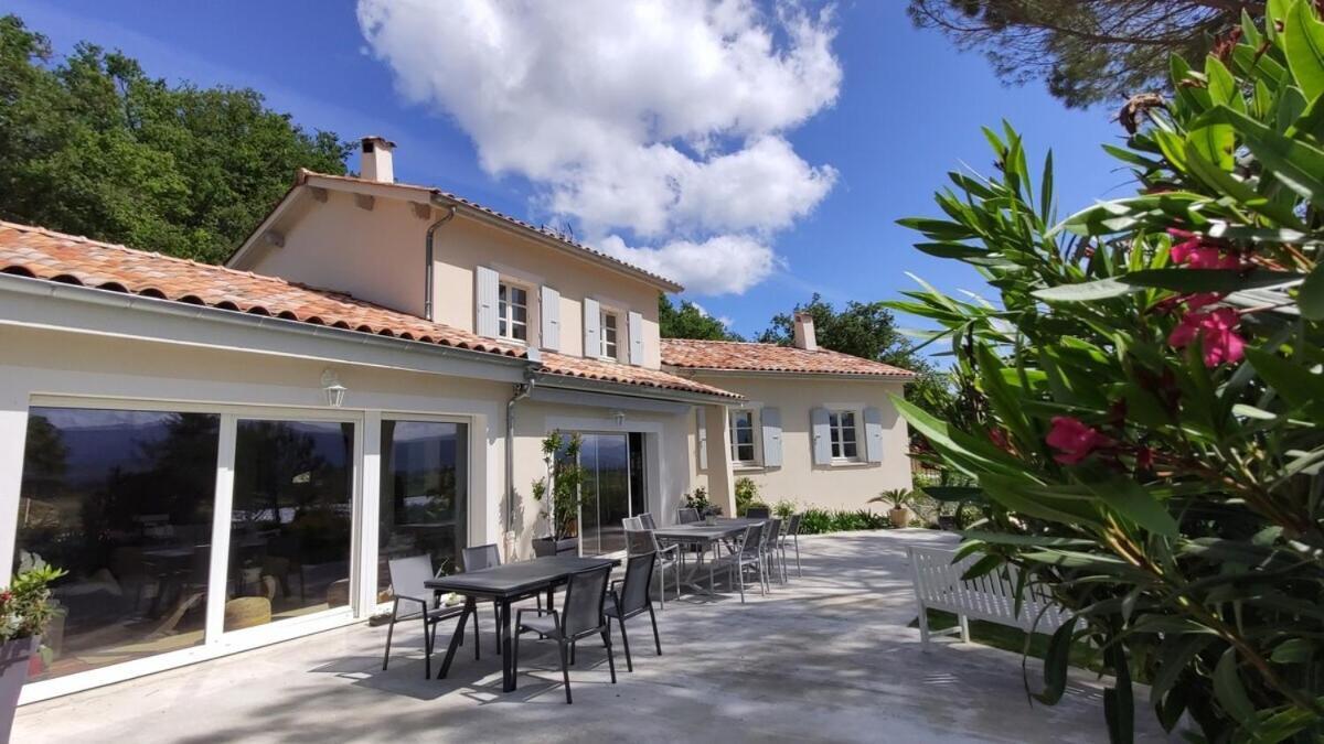 La Villa Moursoise 4 Etoiles Εξωτερικό φωτογραφία